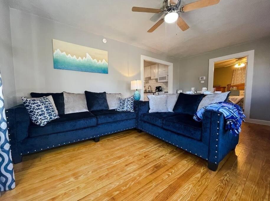 Charming Cottage In Morganton With Ample Parking المظهر الخارجي الصورة