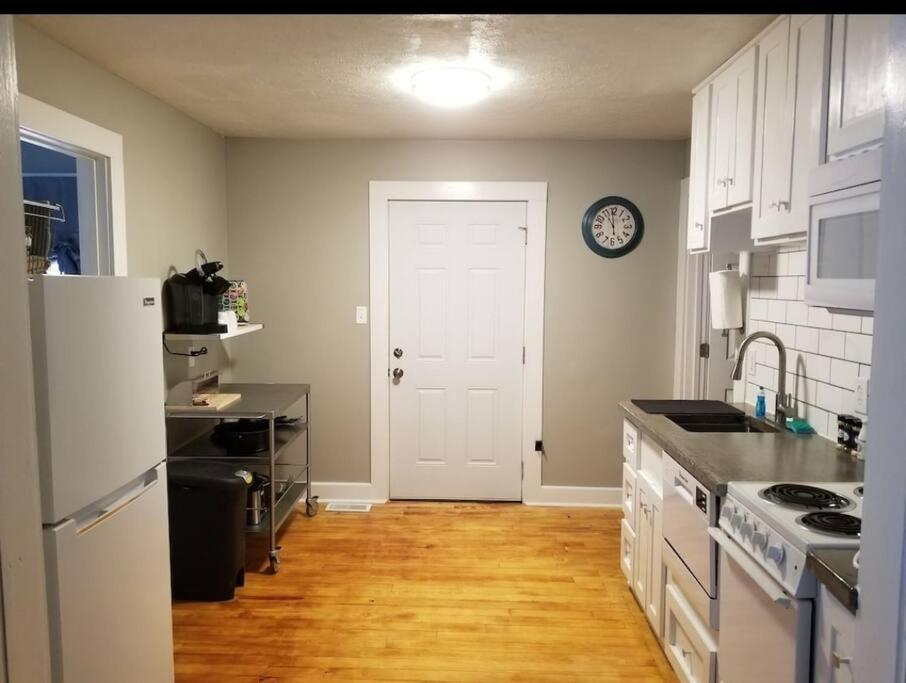 Charming Cottage In Morganton With Ample Parking المظهر الخارجي الصورة